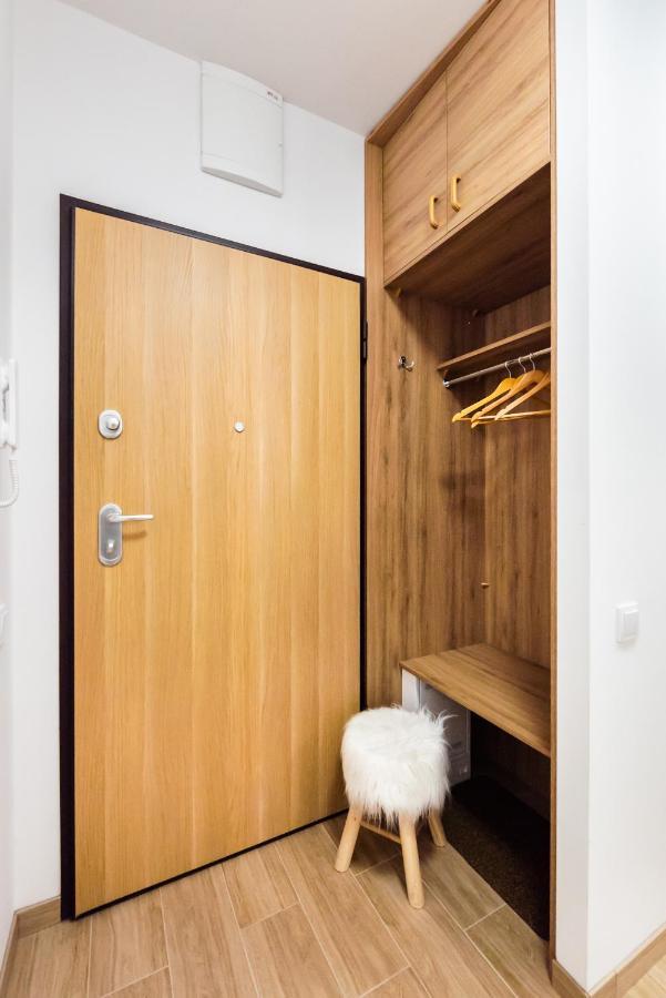 Metro Bemowo Colourful Apartment Varsovia Exterior foto
